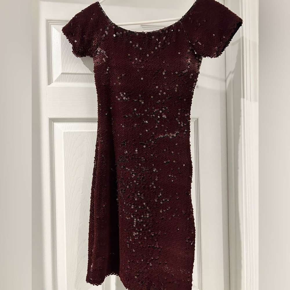 Dress the Population Burgundy Velvet Sequin Mini Dress